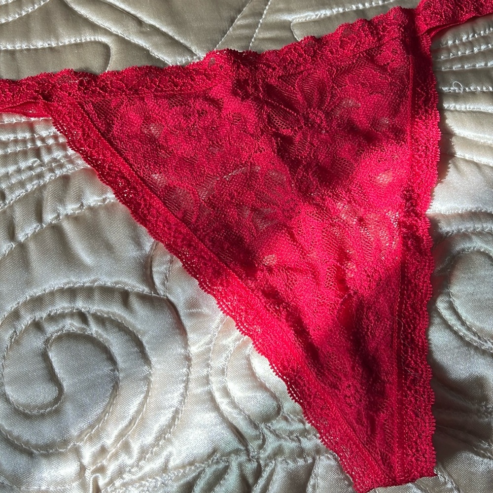 Victoria’s Secret thong